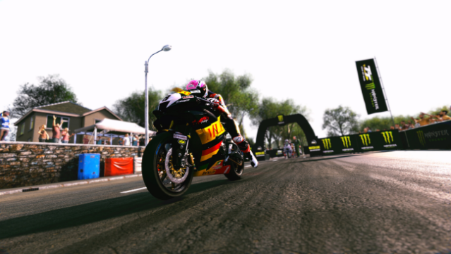 TT Isle of Man: Ride on the Edge 3 Free Download gameplay